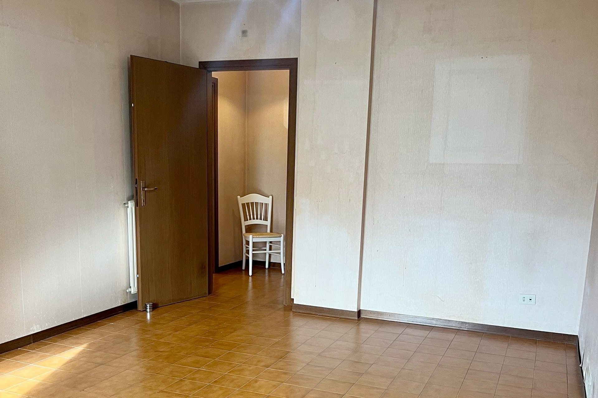 wp-content/uploads/progetti-sina-home-staging-pietro-nenni-prima-04.jpg
