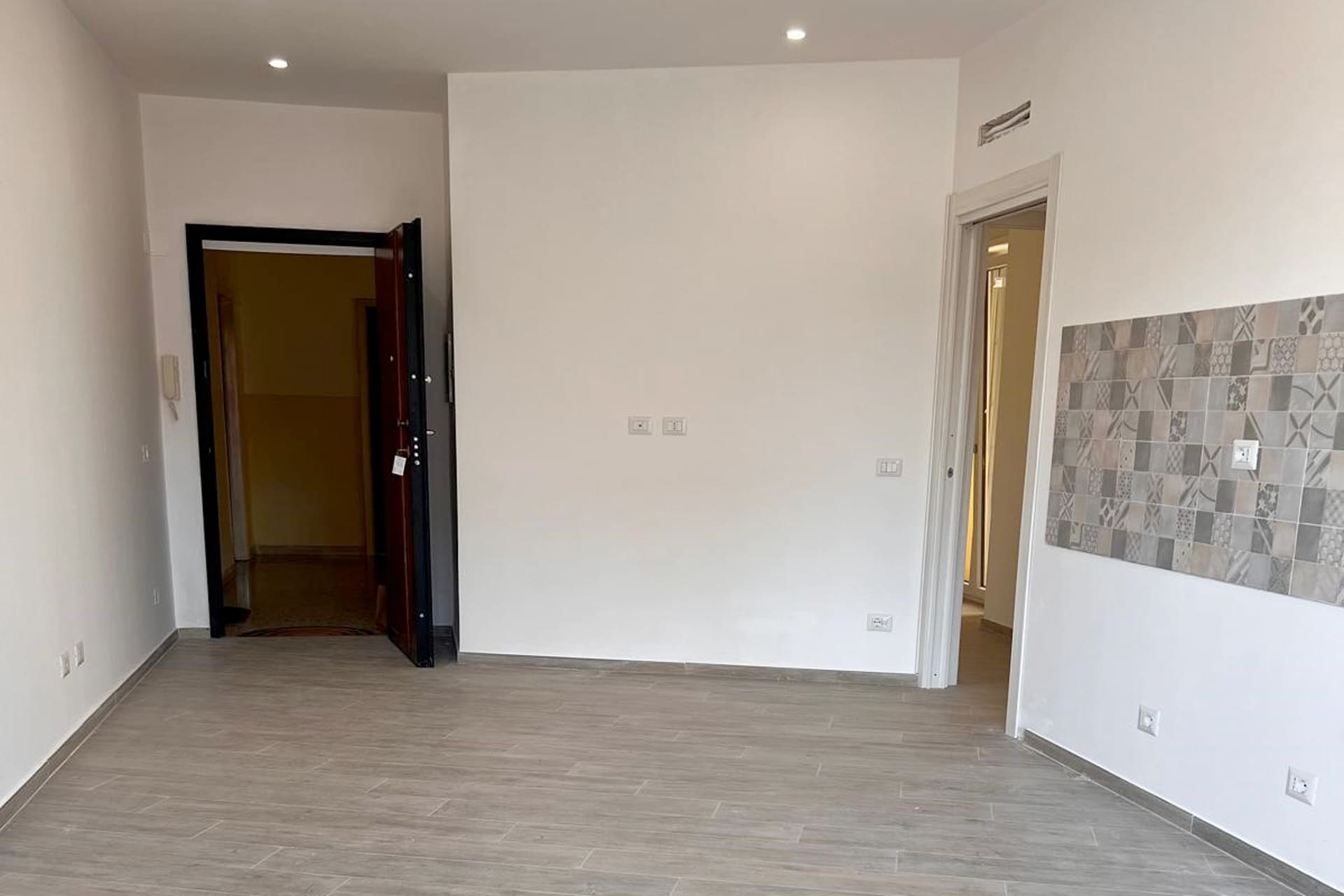 wp-content/uploads/progetti-sina-home-staging-santorre-prima-03.jpg